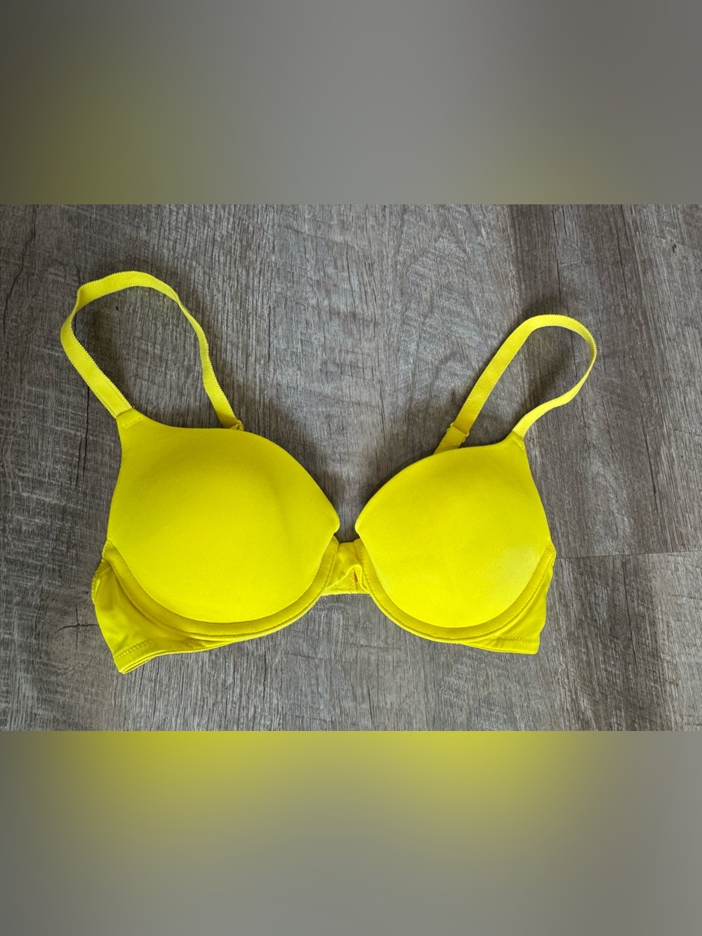 PINK Victoria's Secret Yellow Padded Underwire Push-Up Bra, 32B